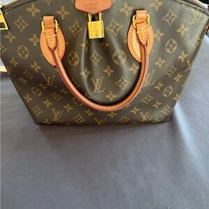 Louis Vuitton Brown and Tan Monogram Satchel